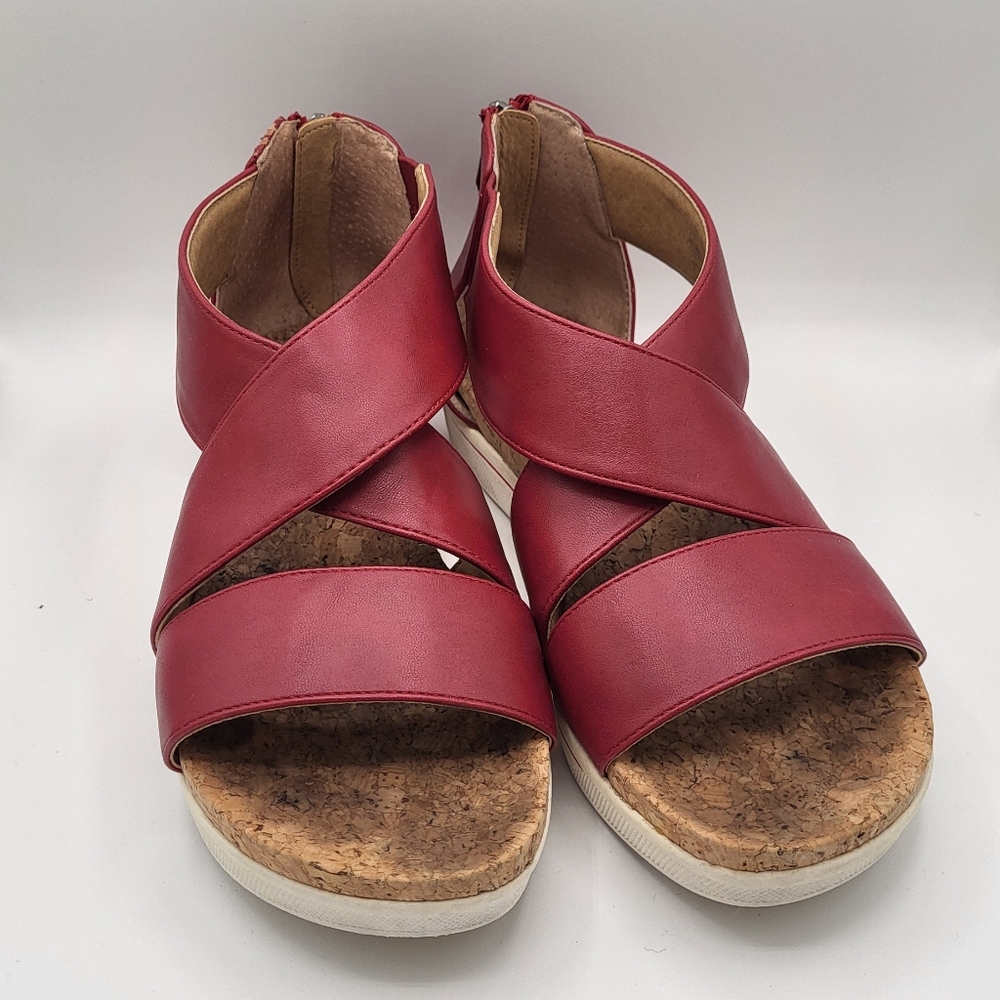 Adrienne Vittadini Sport Red Athletic Sandals Tiny Wedges Size 9.5